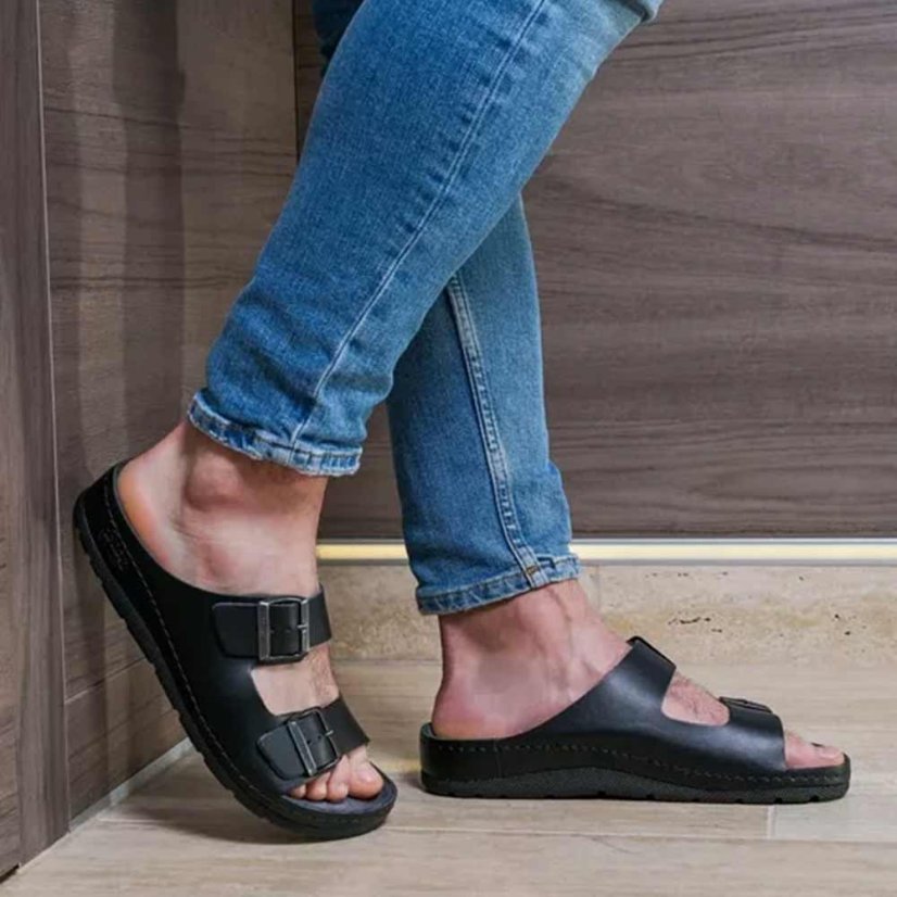 Pánske čierne zdravotné šľapky Batz Zeno black