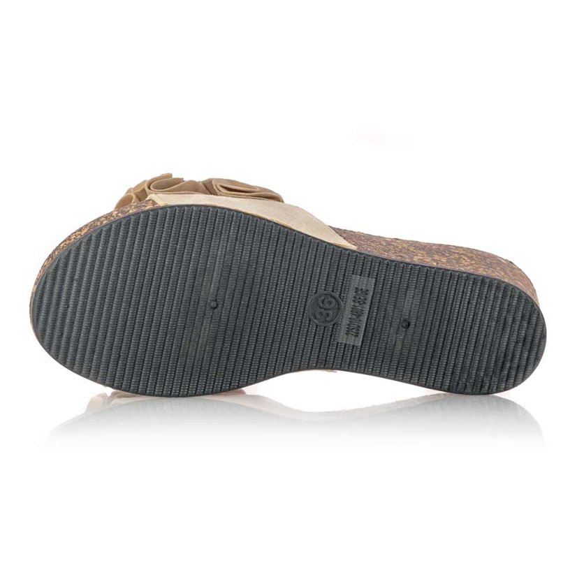 Dámske béžové šľapky Jezzi 22SD10-4801 beige