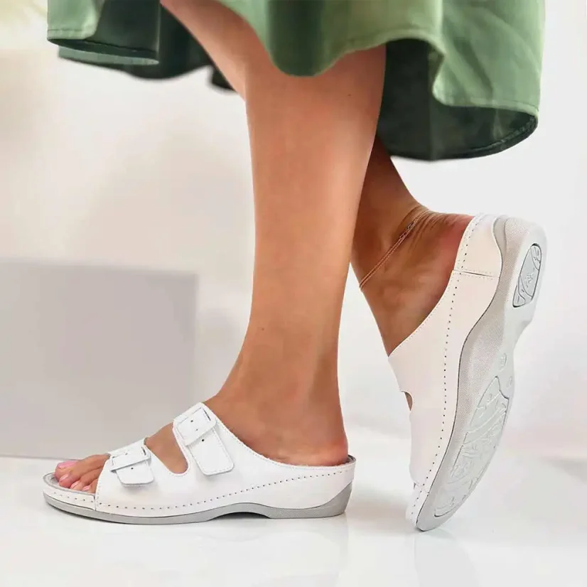 Dámske zdravotné šľapky Batz FC02 white